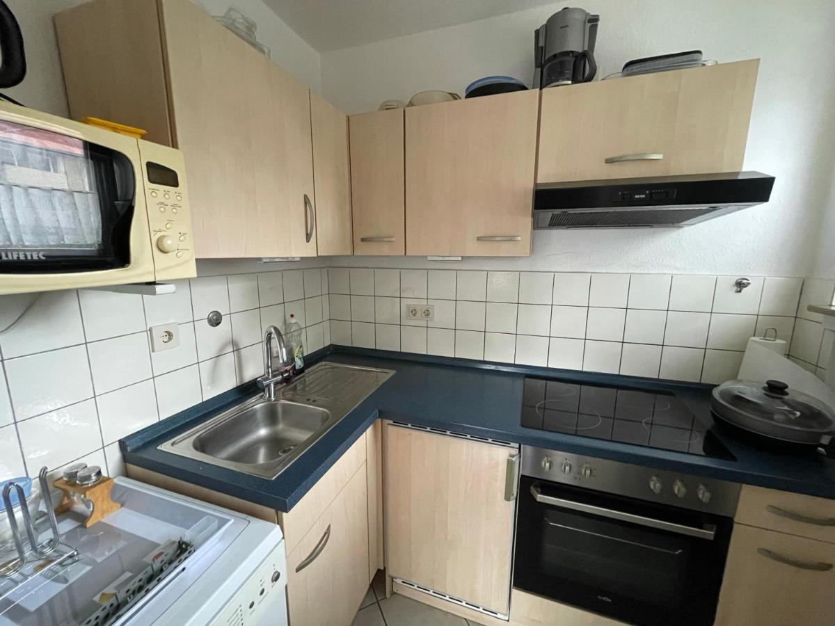 Schoene Einfache Ferienwohnung Mitten In Oldenburg Exterior photo